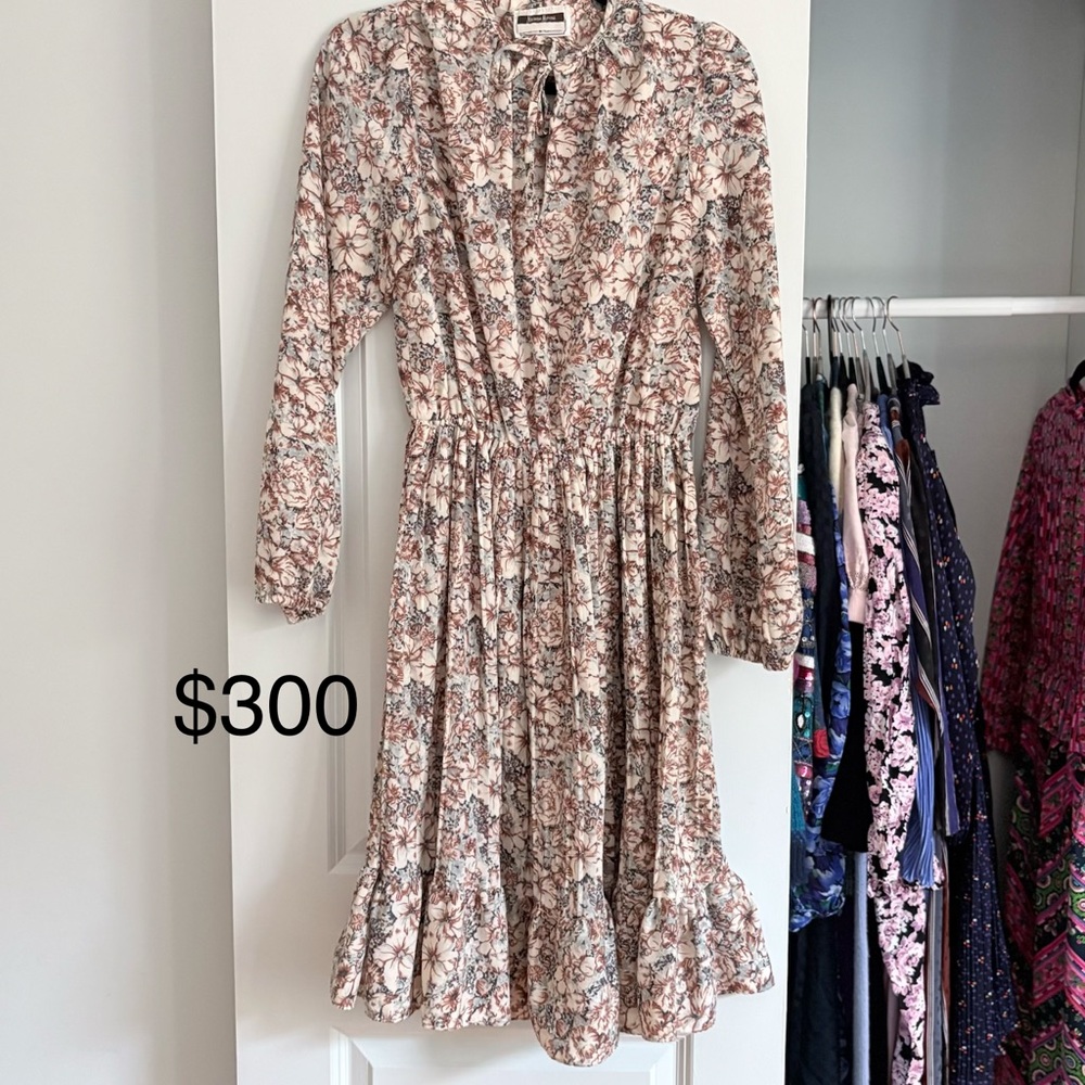 Neiman Marcus Cream and Pink Floral Long Sleeve Dress